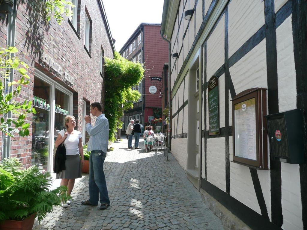 Gasthof Zur Guten Quelle Schwerin  Bagian luar foto